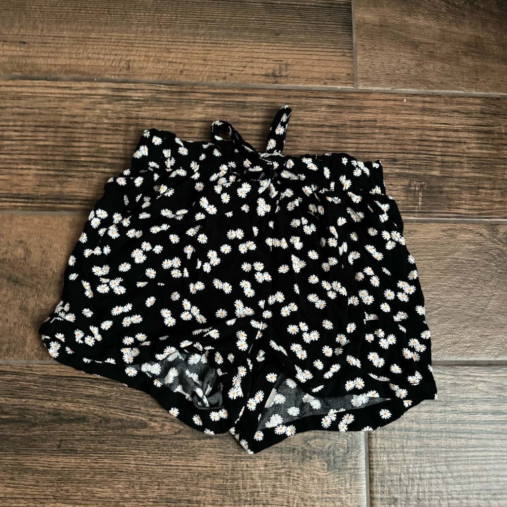 High waisted soft floral shorts